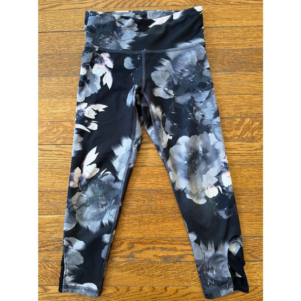 Old Navy Active Girls' Black Floral Leggings Size 6-7